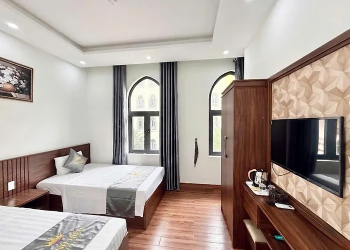 Hotel Th 7 Mau 2*